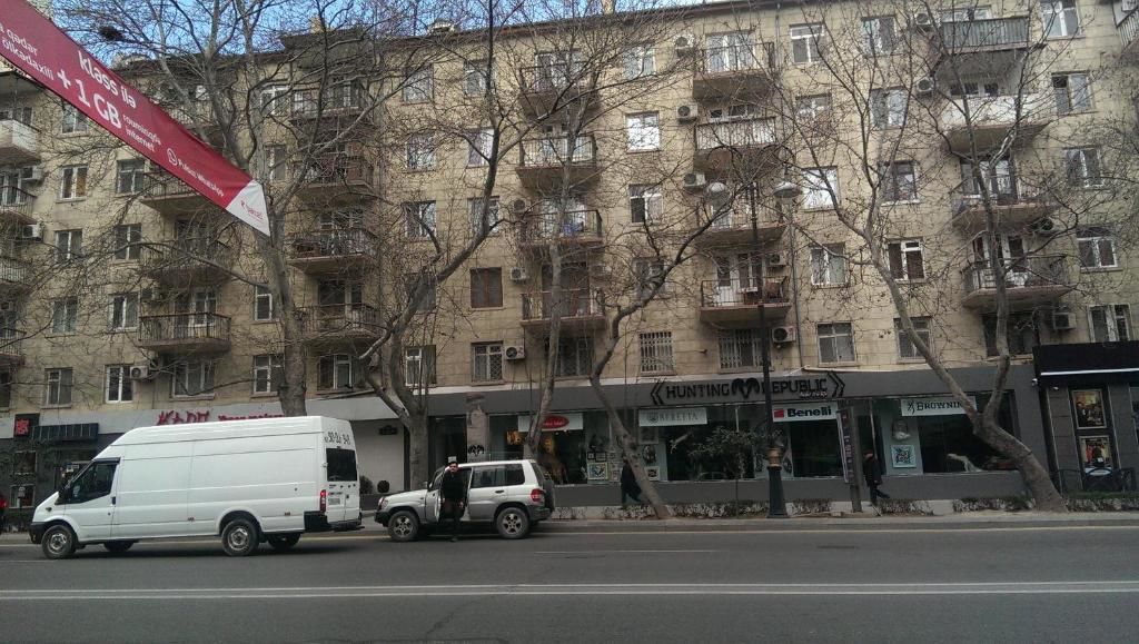 Апартаменты Izmir Apartment Баку-44