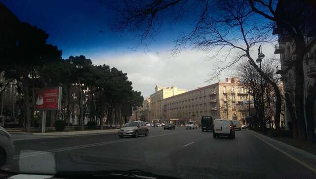 Апартаменты Izmir Apartment Баку-11